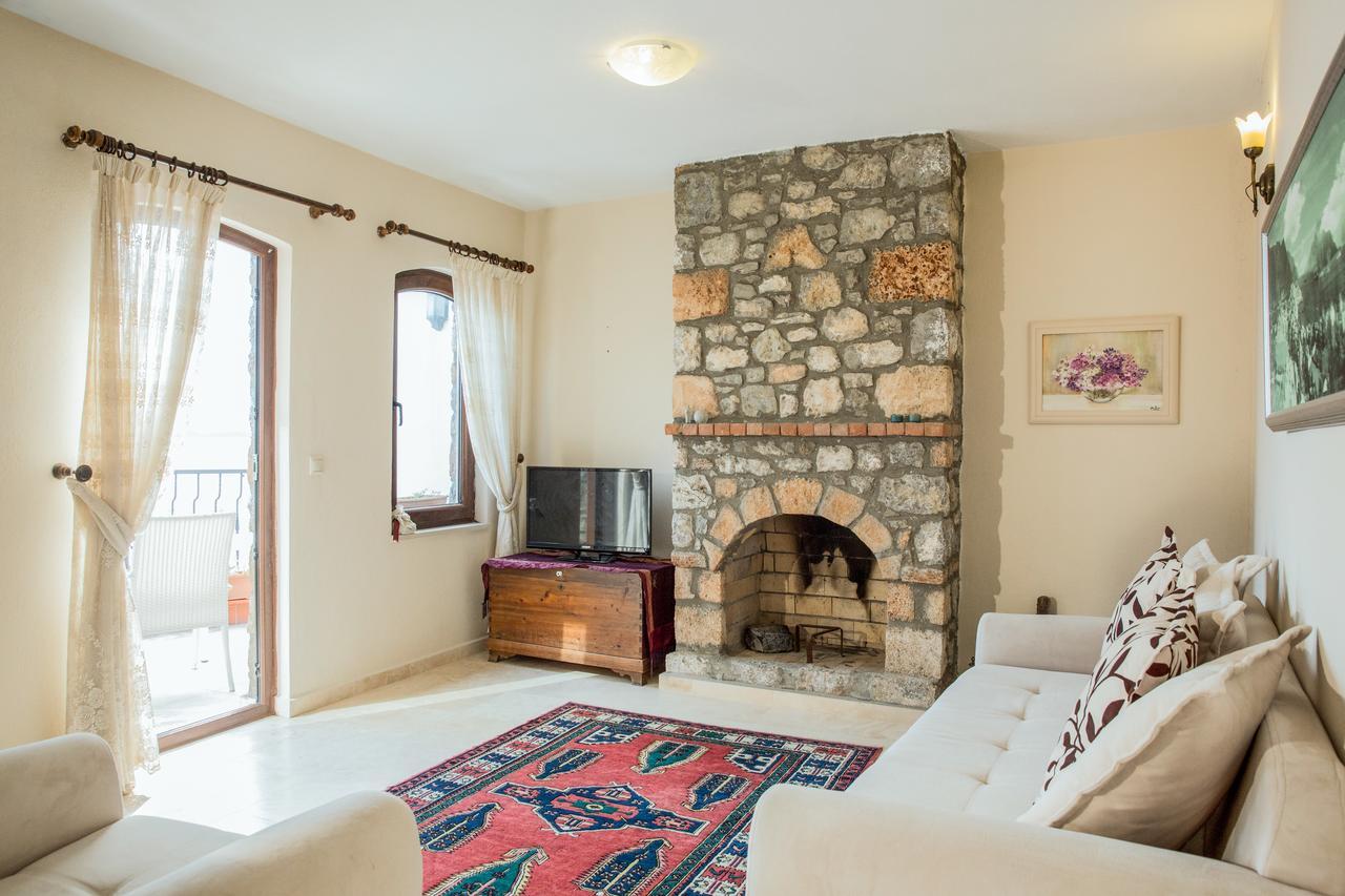Two Stone Homes Metis Villa *